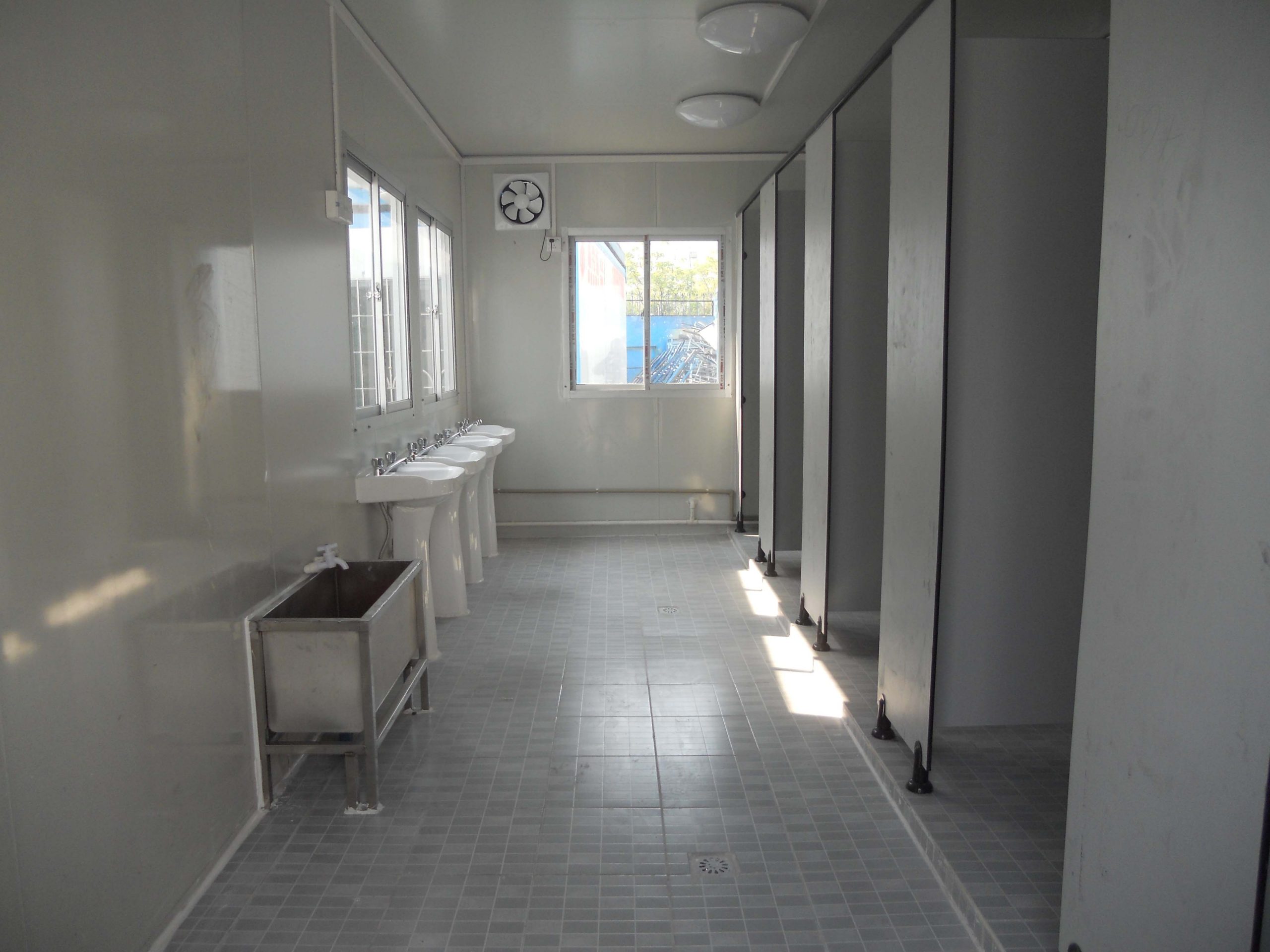 集裝箱衛(wèi)生間模塊集裝箱淋浴房